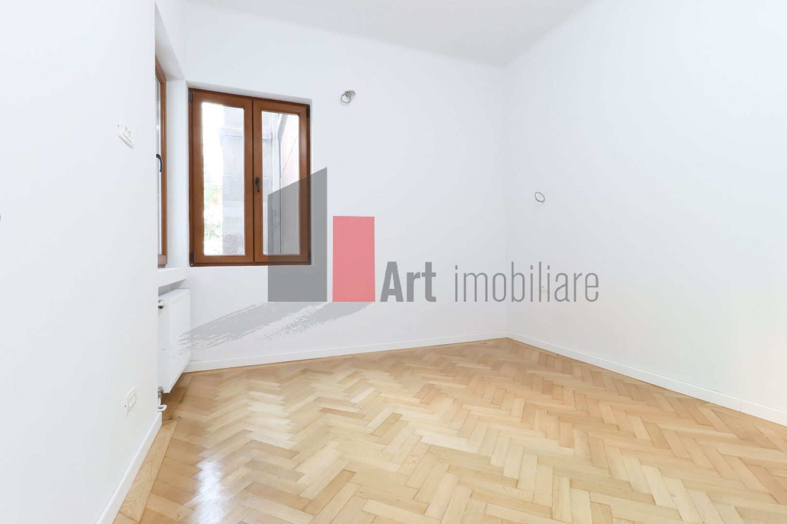 Apartamentul "ZORAGARRIA", Armeneasca,finisat lux, PRIMII LOCATARI DUPA RENOVARE - Poză 18