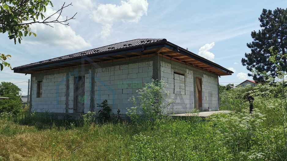 Casă de vânzare în Sat Horlești, Comuna Rediu, 3 camere, 108 mp construiți, 87 mp utili, teren 500 mp - Poză 8