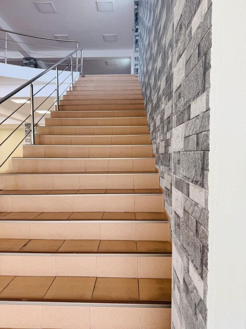 Trafic Micalaca de închiriat spațiu comercial P+E cu Depos. + Parcare - Poză 6