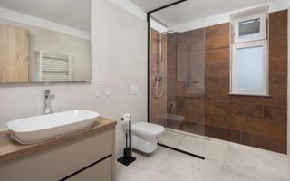 Penthouse 4 camere Kasper | Terasa 160mp cu View si Jacuzzi - Poză 8