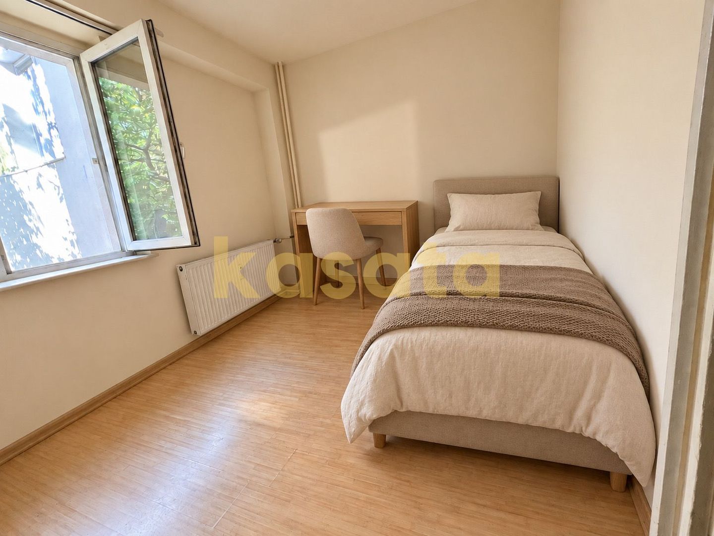 3 camere | Etaj 1 | 2 băi | 2 debarale | Decomandat | Zona Vitan - Poză 21