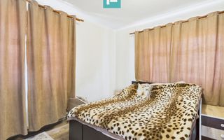 Casă cu 2 camere nou renovată cu anexă în Nădab - Poză 3