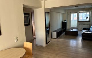Apartament cu 3 camere, decomandat, Obor, vedere panoramică - Poză 2