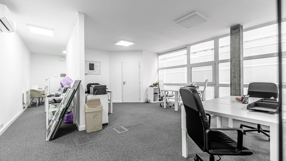 INCHIRIAT Spațiu de birouri ultracentral pe strada Iustin Marsieu - Poză 9