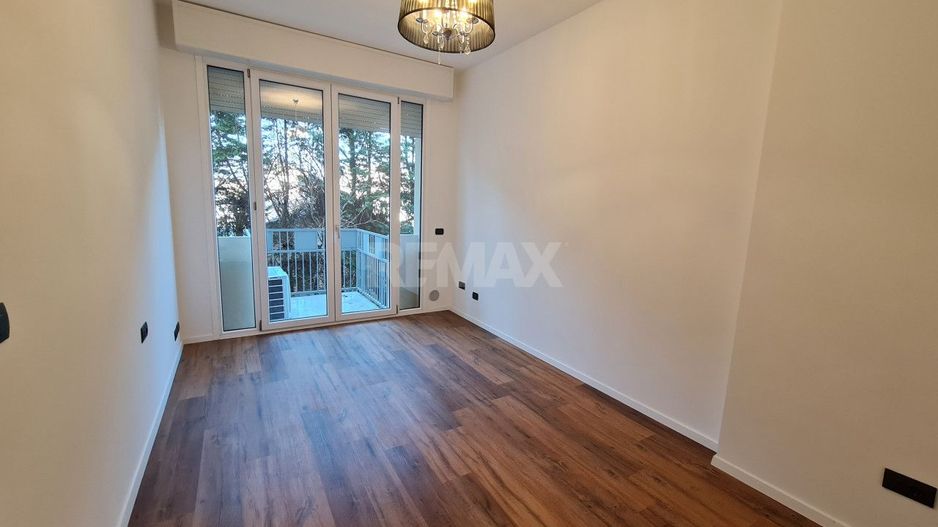 Apartament de vânzare în Abano Terme, Italia – 50 m², complet renovat! - Poză 4
