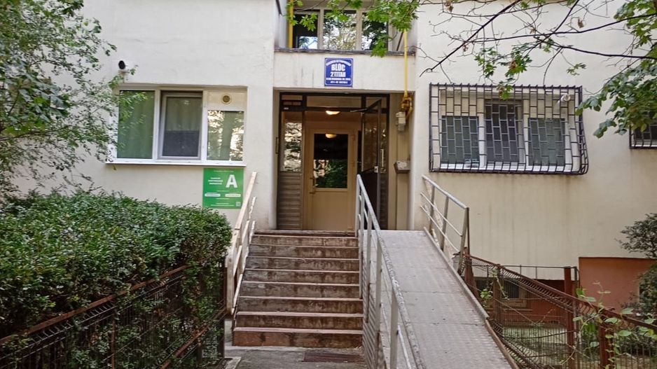 2 camere decomandate, Costin Georgian Metrou 5 min, bloc anvelopat - Poză 9