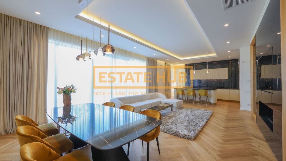 Vila in ansamblu exclusivist, acces la piscină și facilități premium - Poză 1