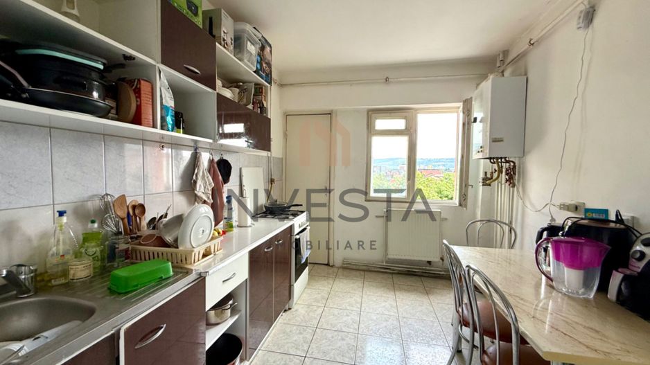 Apartament cu 4 camere decomandate, etaj intermediar, zona Marasti - Poză 3