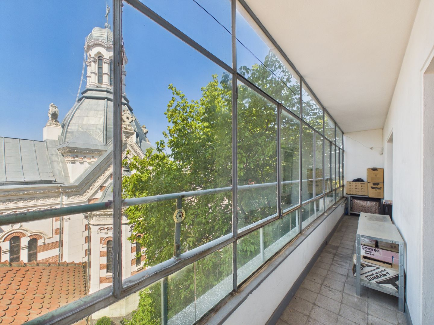 Piata Amzei 7-9 vedere Biserica Amzei - Ap 3 camere 108 mp - Poză 2