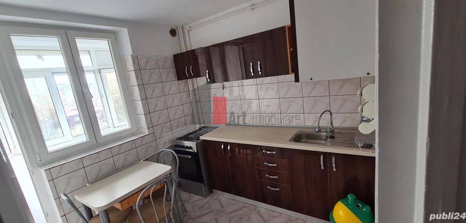 Aparatament 4 camere Plaza Romania - Poză 2