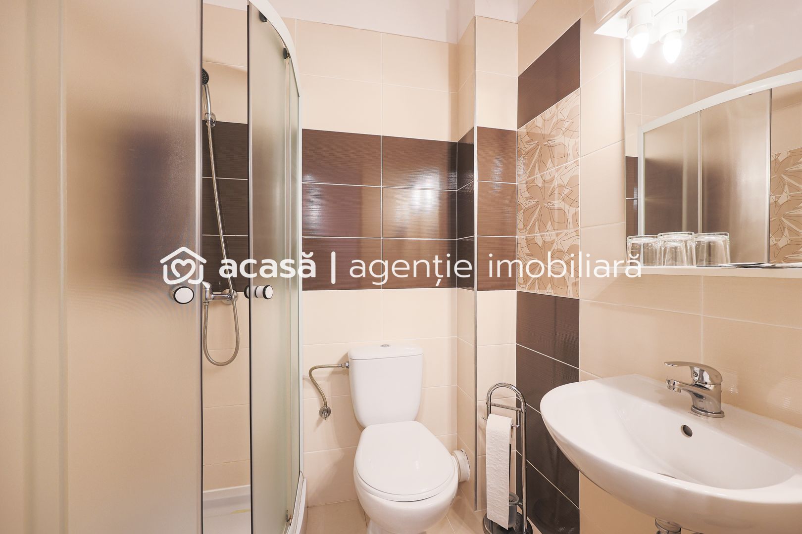 Flexibilitate într-o locație cheie, ideală pt hotel, cămin, clinică. - Poză 22
