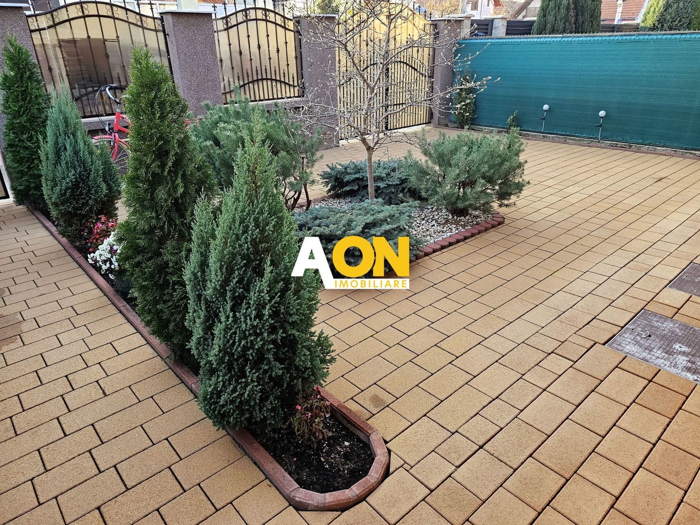 Casa tip triplex ( capat ), 4 camere, P+M, curte amenajata, Bărăbanț - Poză 20