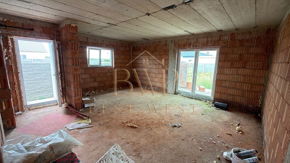 1/2 Duplex pe parter, 3 camere, 2 bai, Urseni - Poză 1