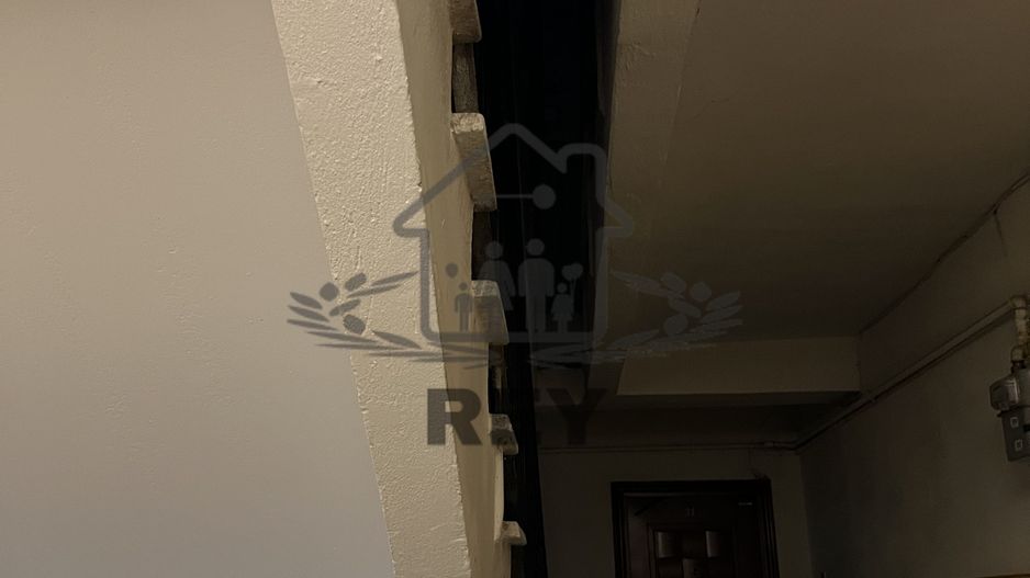 Apartament 4 camere decomandate 4 balcoane etaj 1 Str. Bâlea/Sibiu - Schiță 24
