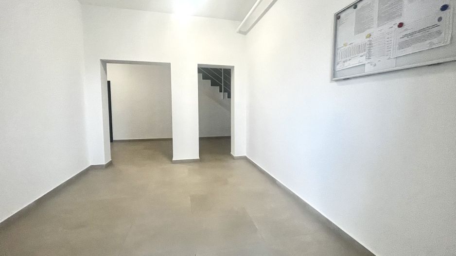 Apartament 3 camere, prima închiriere, intrare  Dumbrăvița - Kaufland - Poză 14