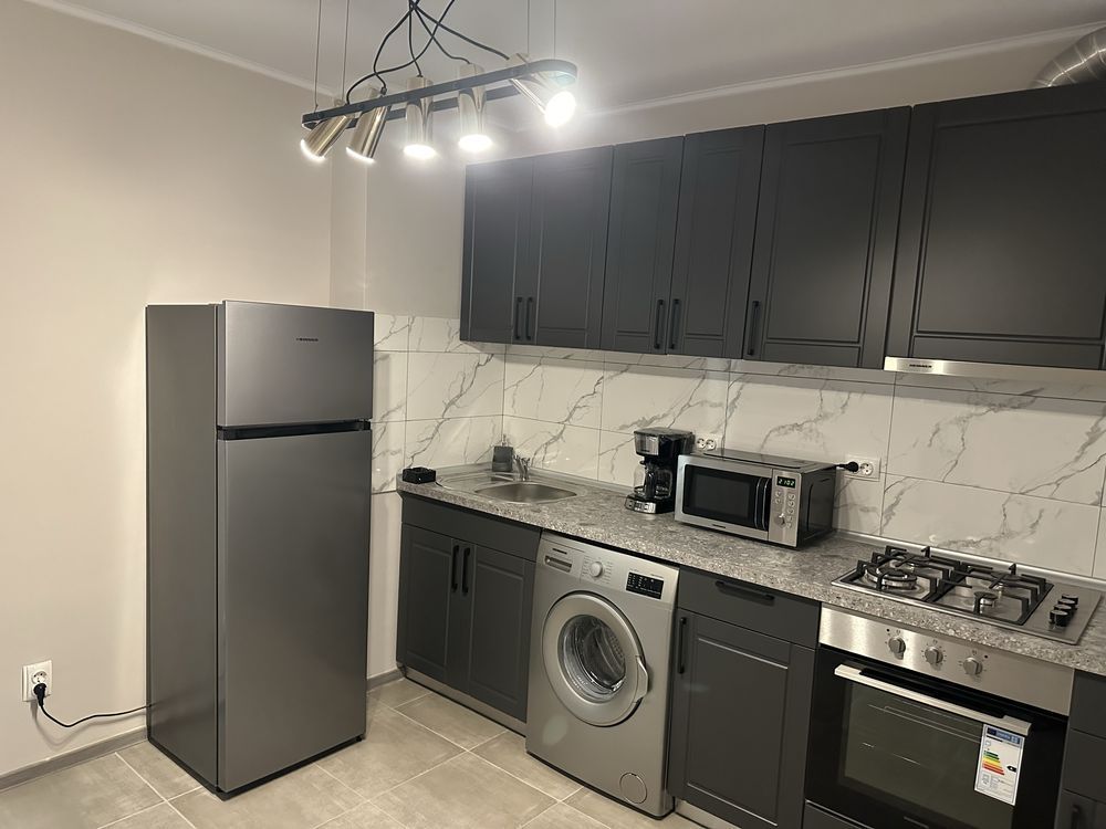 🏡 2 camere decomandat  etaj 2/4  | mobilat | Drumul Taberei - Poză 2