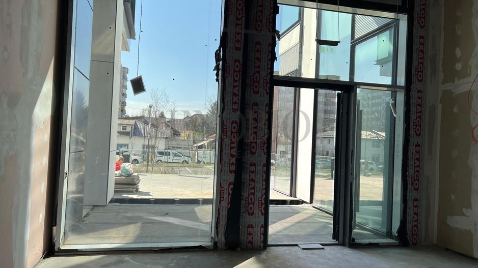 Spațiu Comercial Premium în One Cotroceni | 71 mp + Terasă 43 mp - Poză 3