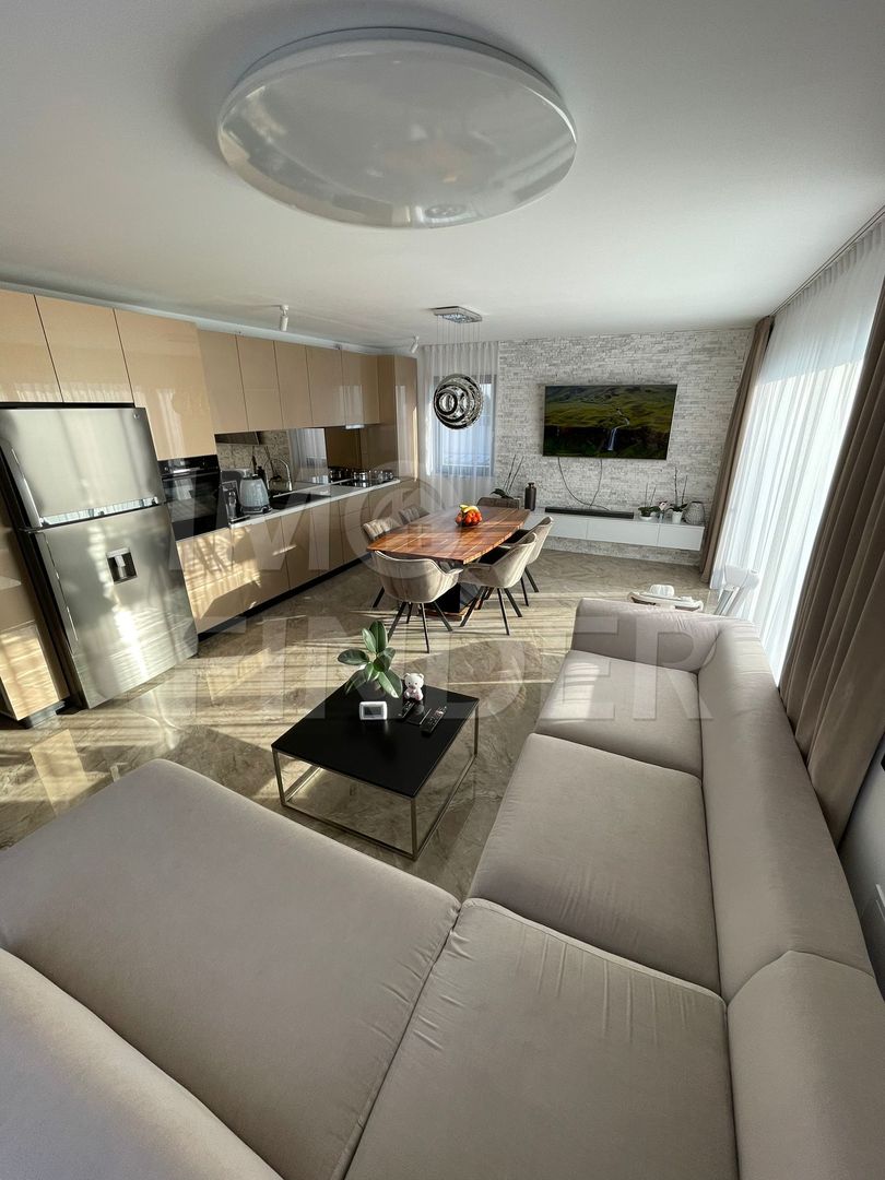 Vanzare Penthouse cu 3 camere, terasa, finisat lux, zona Donath - Poză 6