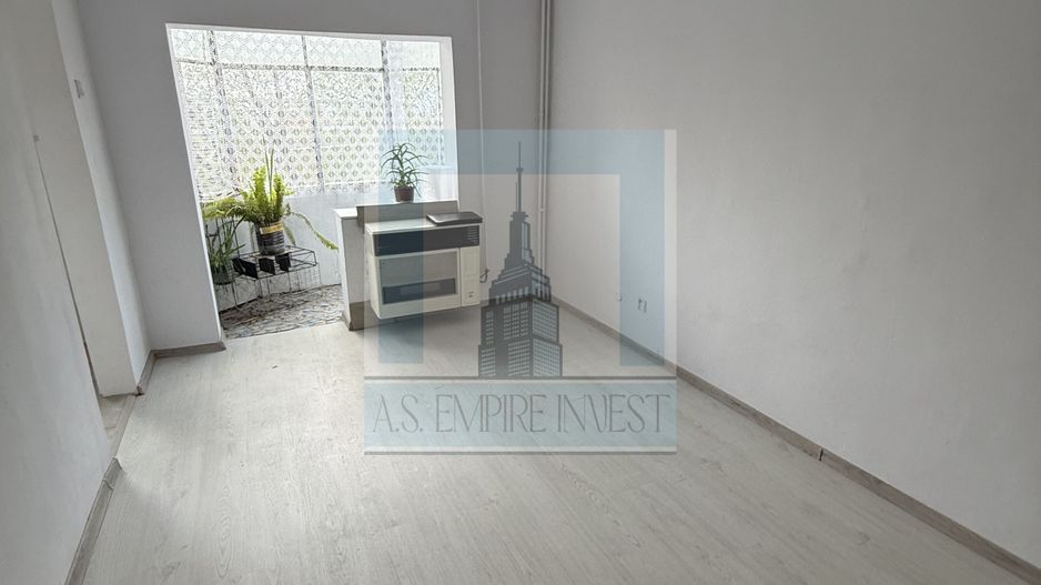 Garsoniera , 27 mp utili - zona Bartolomeu - Poză 2