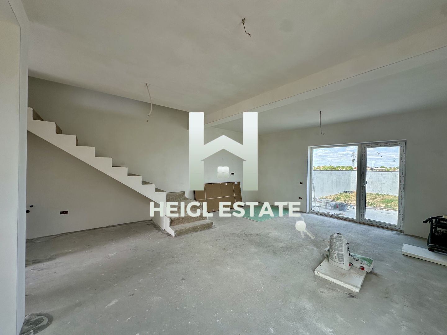 Duplex cu 4 camere Mosnita Noua - Poză 1