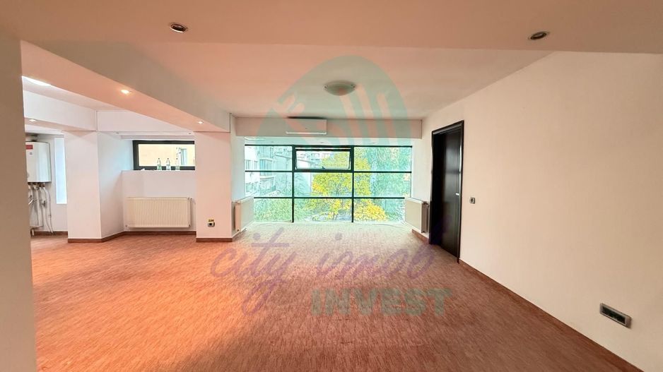 Spatiu de birou - zona Unirii - Poză 1