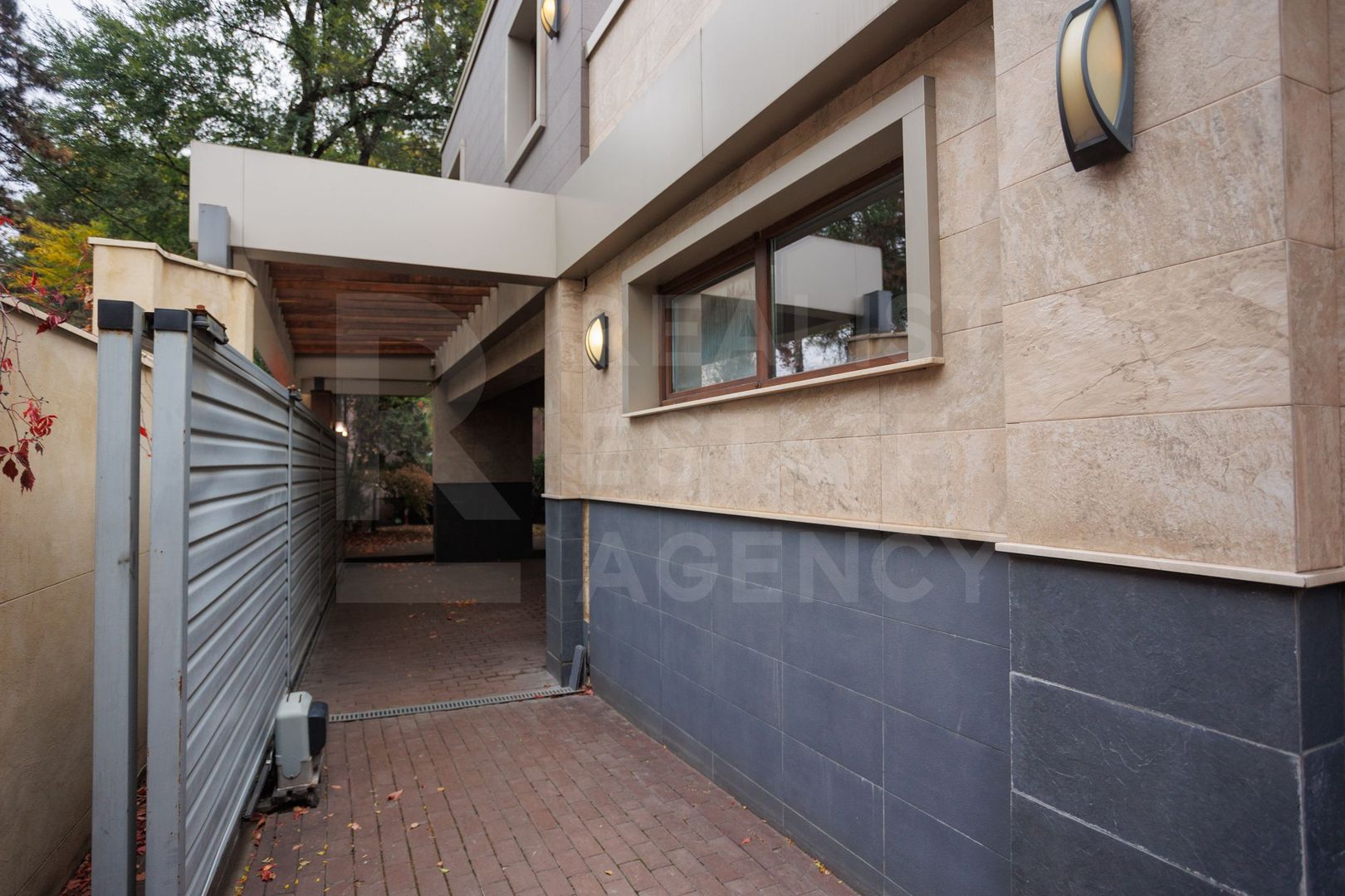 Chirie, Casa, 6 camere, Râscani - Poză 4