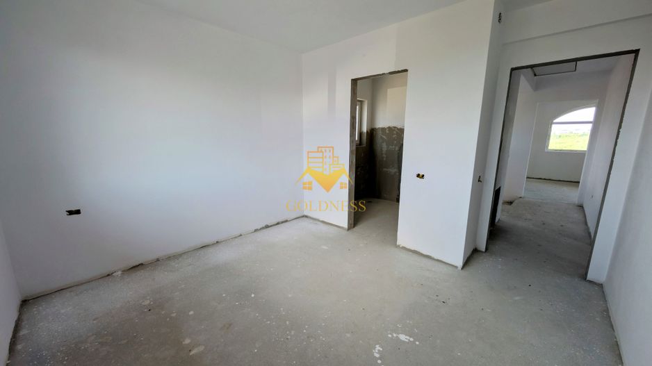 Vila, 4 Camere, Dezmir, Constructie Noua, 450 mp, 4 Bai, 2 Parcari - Poză 15