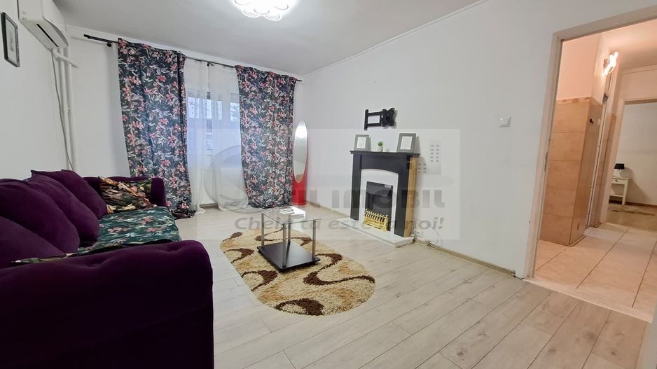Liber, apartament 2 camere decomandat, 55 mp, Cug la bulevard - Poză 2