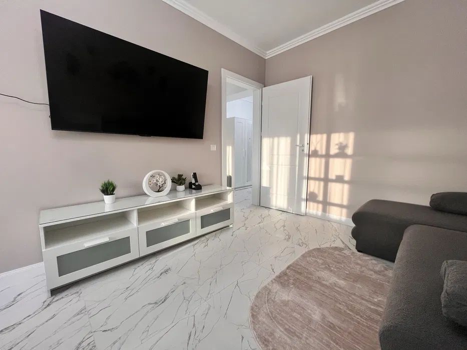 Apartament 1 camera -Tatarasi-400euro- Gand Beeatle - Poză 2
