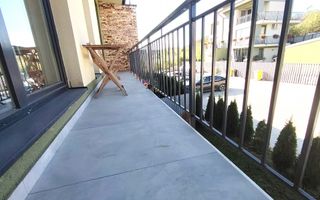 Casa la pret de apatrament 4 camere 2 bai - Poză 9