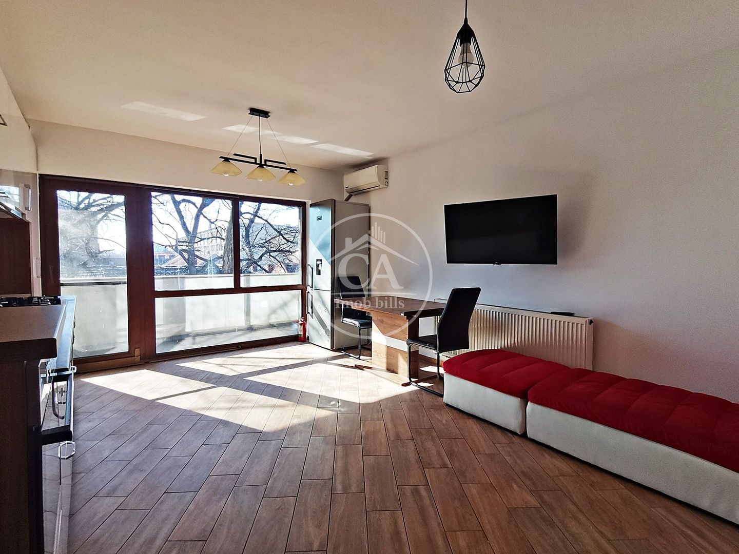 Apartament cu 3 camere de inchiriat in zona Centrala, Oradea - Poză 1