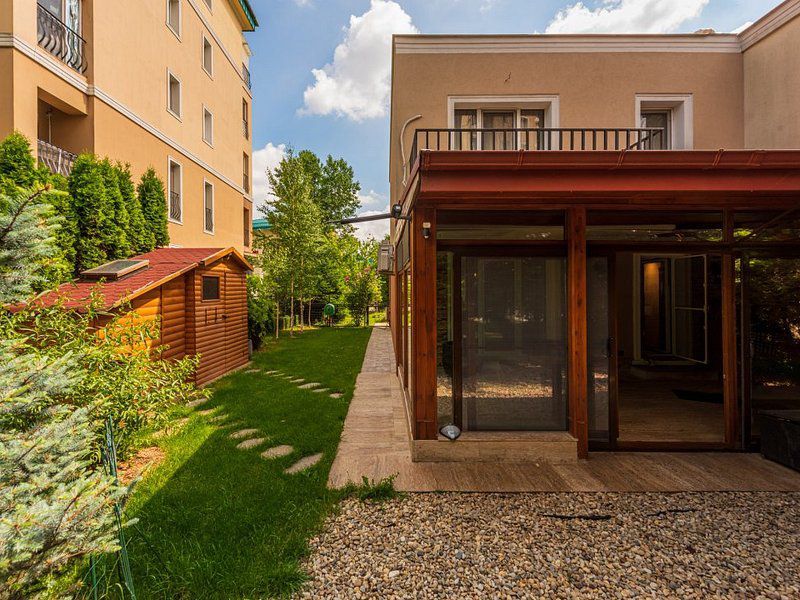 Vila 3 camere in Cosmopolis, mobilata si utilata - Poză 12