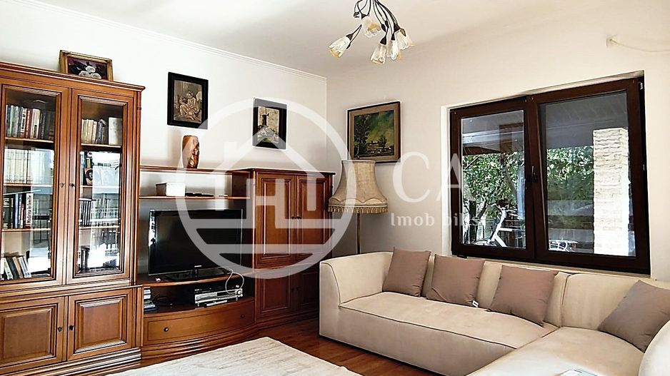 Casa de inchiriat cu 5 camere in cartier Viena, Oradea - Poză 3