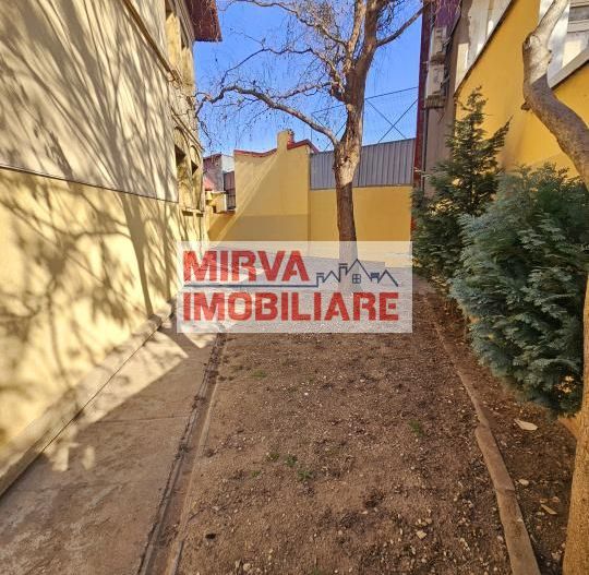 🏢 Spațiu de birouri – 5 camere, 3 băi – Mansardă vilă, Central - Poză 101