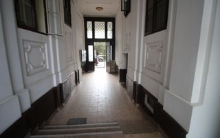 APARTAMENT DE  LUX  IN ZONA NEPTUN - Poză 13