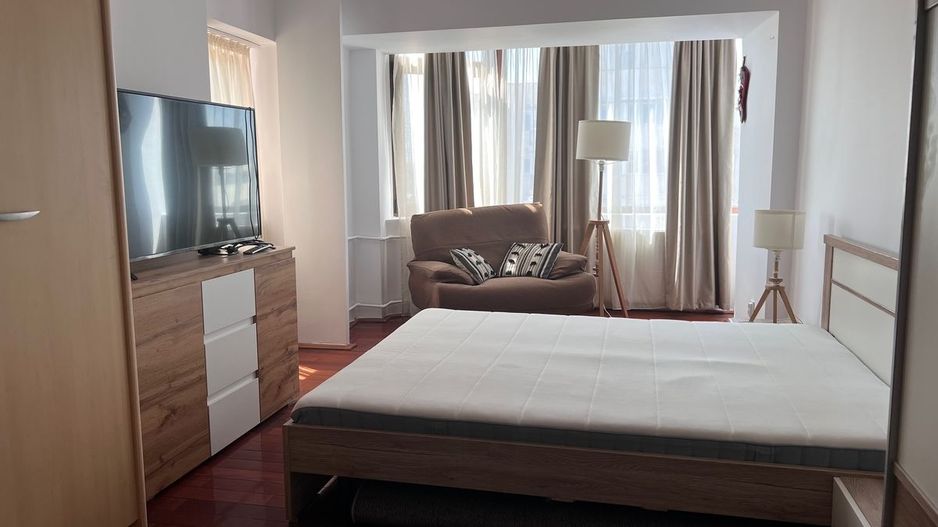 Apartament spațios 2 camere, mobilat complet, la 5 minute de metrou Timpuri Noi - Poză 4