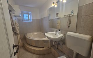 Apartament de vânzare – 3 camere/ Zona 13 Septembrie / Parcul Sebastian - Poză 19