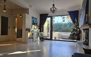 Casa 4 camere | Parcul Mogosoaia | Drum privat cu bariera | P+1+Pod | Semineu - Poză 1