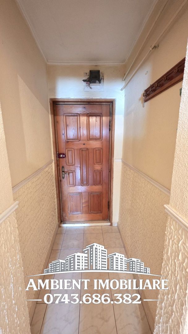 Apartament cu 2 camere, decomandate, etaj 10, VASLUI - zona NORD; - Poză 8