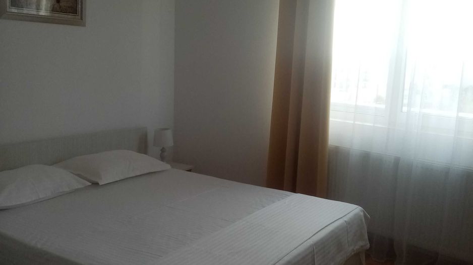 Proprietar -Vând apartament spațios la mare - Poză 5