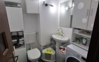 Aradului, 3 camere decomandat, renovat - Poză 15