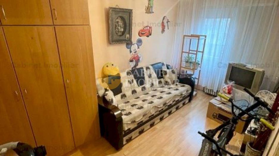 Apartament cu 3 camere - Bloc Fara Risc - Etaj 2 - Primaverii - Poză 3