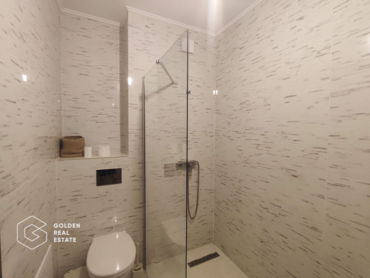 Apartament 2 camere in bloc nou, etaj 1,  zona Teatru - Poză 4