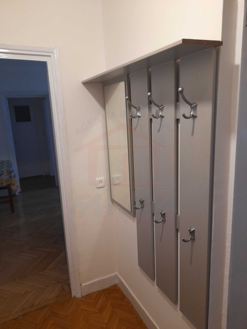 ✨De închiriat 3 camere, Centru, 400 Euro/luna - Poză 4