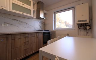 Zona Olimpia, 4 camere + 2 bai, centrala proprie. - Poză 14