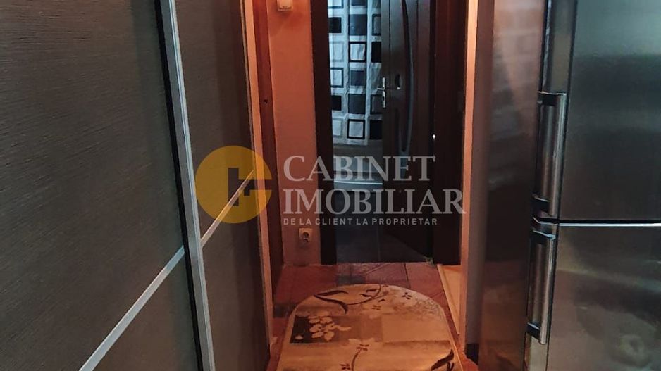 Etaj 1 Apartament Cu 2 Camere Decomandat Nicolina - Poză 6