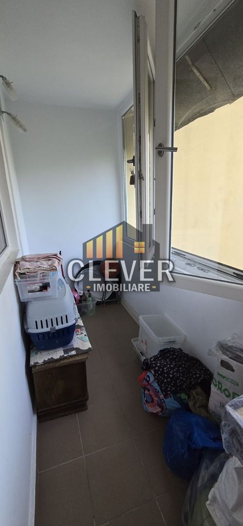 Apartament 4 camere Mobilat Metrou 1 Decembrie 1918 - Poză 3