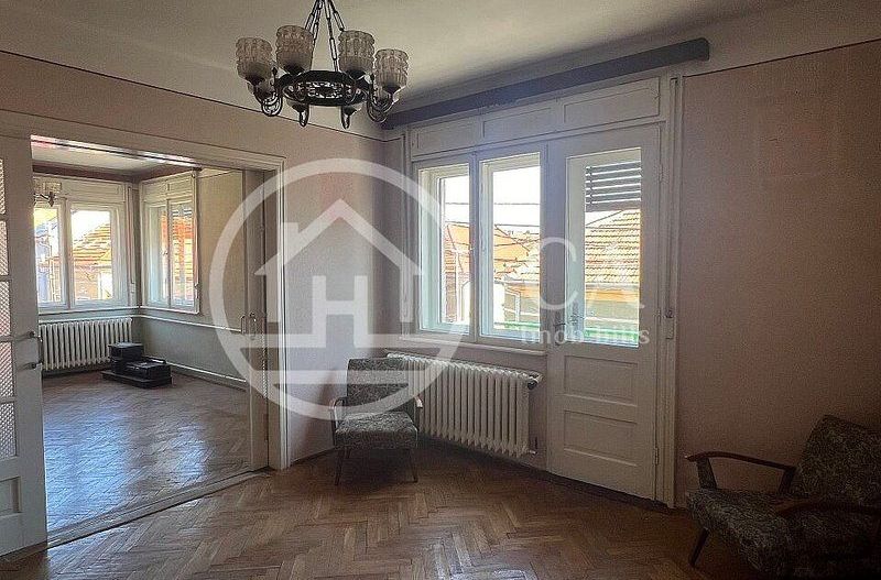 Apartament cu 3 camere de vanzare zona Muzeul Tarii Crisurilor Oradea - Poză 11