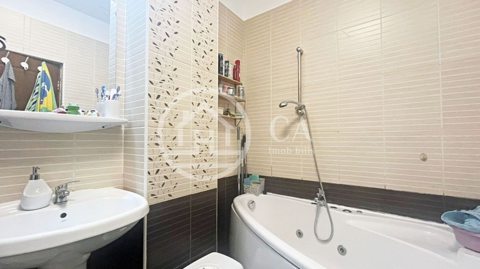 Apartament de vânzare cu 2 camere în zona Nufarul, Oradea - Poză 11