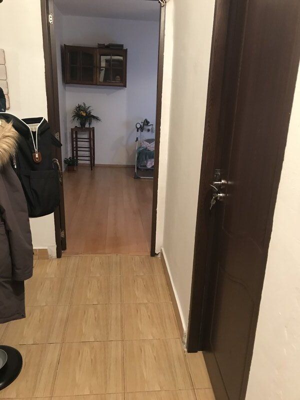 Apartament 3 camere bloc 1984, Moinesti, Gorjului, Militari - Poză 6